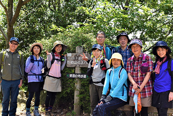 愛知県の弥勅山